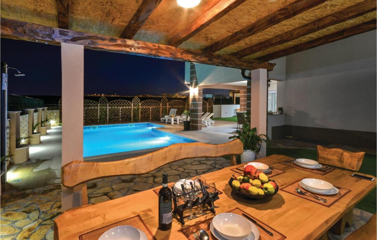 3 Bedroom Nice Home In Solin Split Exterior foto